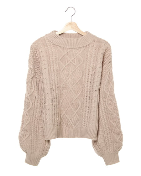 ケーブルニット