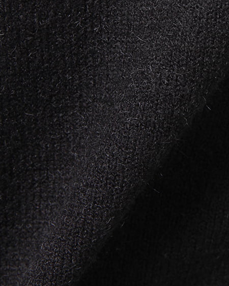 INGNI（イング） 袖コンシャス異素材ニット ｸﾛ