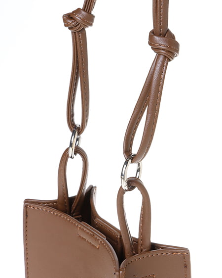 INGNI(イング) コインケース付スクエアショルダーバッグ ブラウン