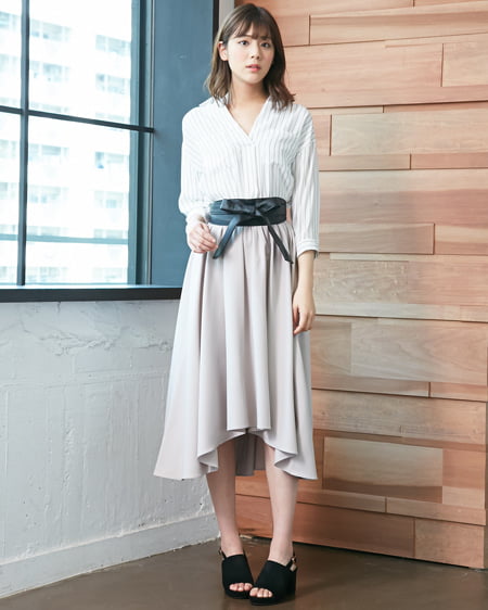 INGNI STORE限定セット】 スキッパーシャツ＋ベルト付スカート／3点SET 