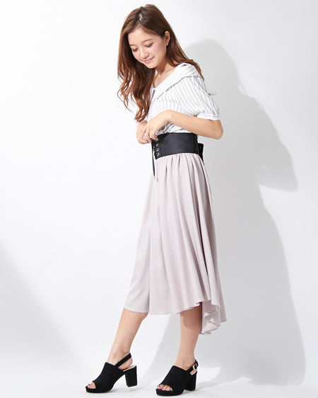 INGNI STORE限定セット】 オフショルブラウス＋ベルト付スカート／3点 