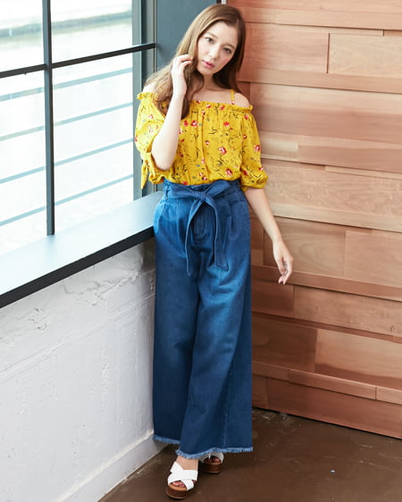 【8／21までの限定販売セット】袖リボンオフショルTOPS＋デニムワイドパンツ／SET