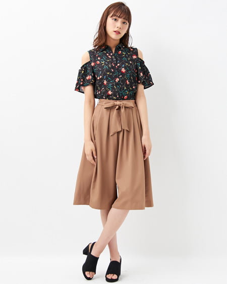 【9／19までの限定販売セット】花柄ブラウス＋サッシュ付スカーチョ／SET