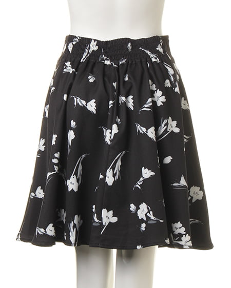 INGNI（イング） ヨークシアーリブTOPS＋レースアップ花柄スカート／SET ﾎﾞﾙﾄﾞｰ