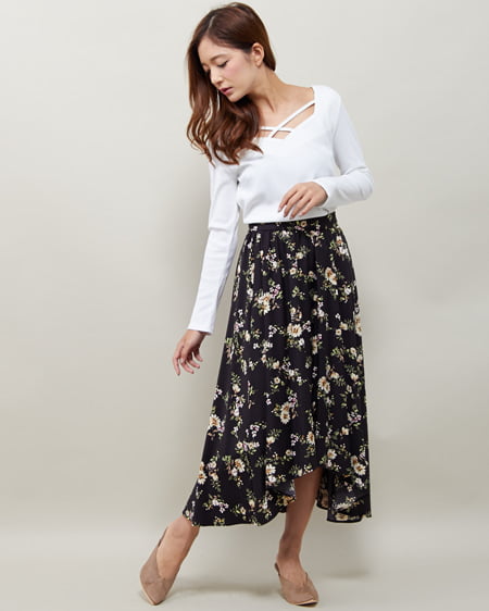 INGNI(イング) ハートネック長袖TOPS＋花柄イレヘムスカート／SET オフホワイト