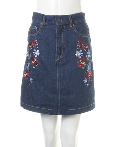 INGNI（イング） ボーダーニット＋刺繍前ボタンスカート／SET ｺﾝ/ﾎﾞﾙﾄﾞｰ