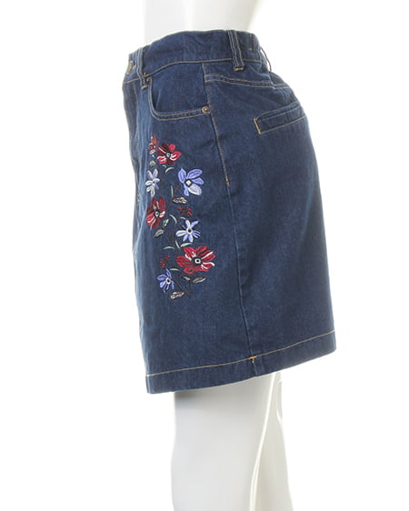 INGNI（イング） ボーダーニット＋刺繍前ボタンスカート／SET ｺﾝ/ﾎﾞﾙﾄﾞｰ