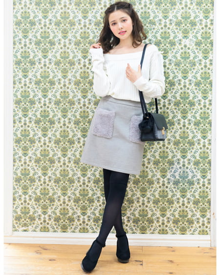 INGNI(イング) ショルダーレースUPニット＋ポケットファースカート／SET オフホワイト