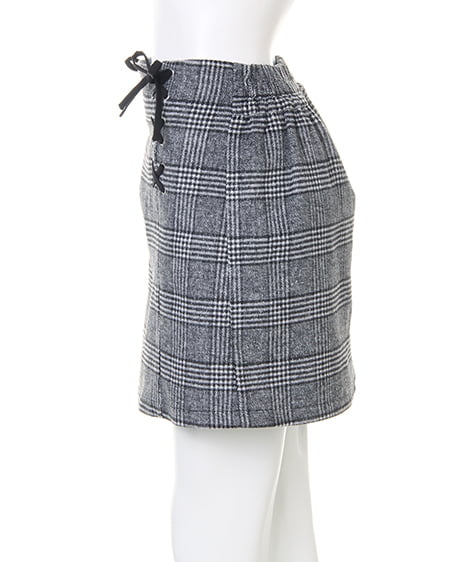 INGNI（イング） 袖ループファーTOPS＋台形スカート／SET ｸﾛ