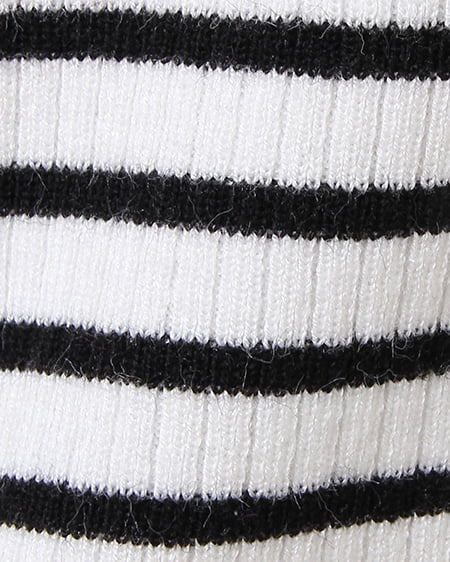 INGNI（イング） Vネックニット＋ナロースカート／SET ﾎﾞｰﾀﾞｰ