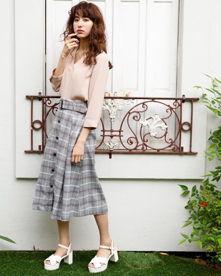 INGNI(イング) Vネックブラウス＋ミディスカート／SET ピンクベージュ/A