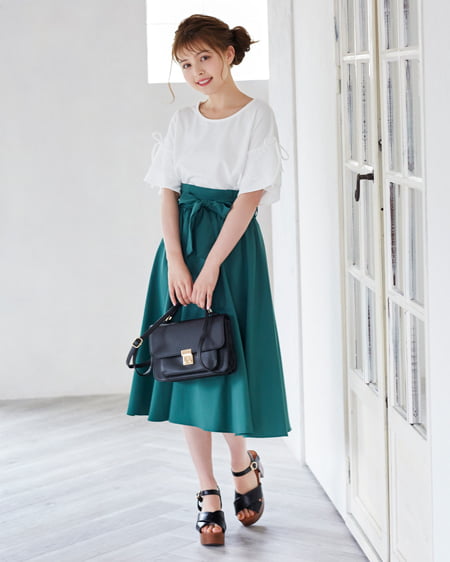 INGNI(イング) 2枚袖トップス＋ミディスカート／SET オフホワイト