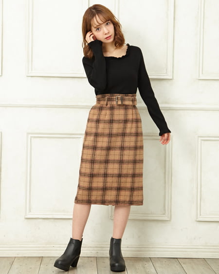 INGNI(イング) 襟フリルリブニット＋チェック柄ナロースカート／SET ｸﾛ