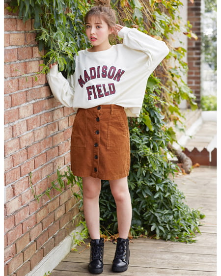 INGNI(イング) カレッジロゴトップス＋コーデュロイ台形スカート／SET ｵﾌﾎﾜｲﾄ