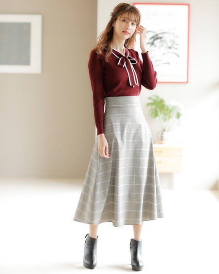 【INGNI STORE限定セット】ボウタイ配色ニット＋サーキュラースカート／SET