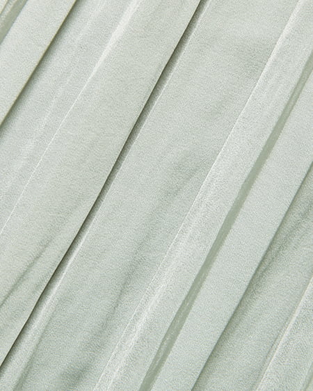 INGNI（イング） 転写Tシャツ＋サテンプリーツスカート／SET ｵﾌﾎﾜｲﾄ