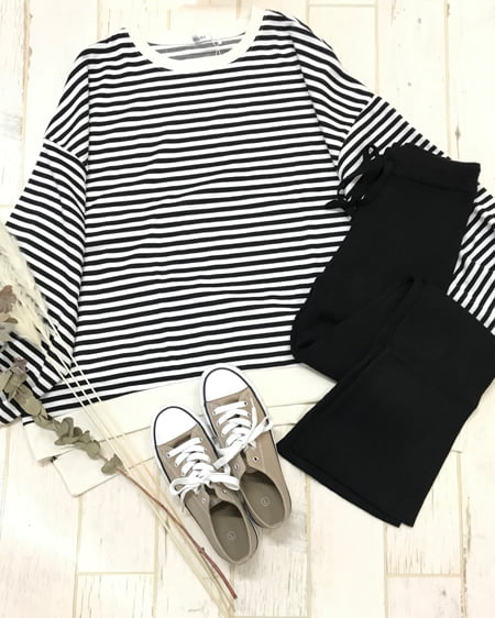 【INGNI STORE限定セット】ボーダートップス＋ニットリブパンツ／SET