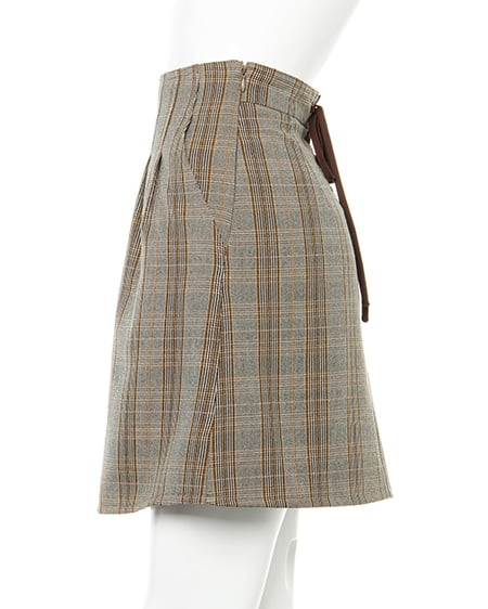 INGNI(イング) ロゴスウェットトップス+チェック柄台形スカート/SET オフホワイト