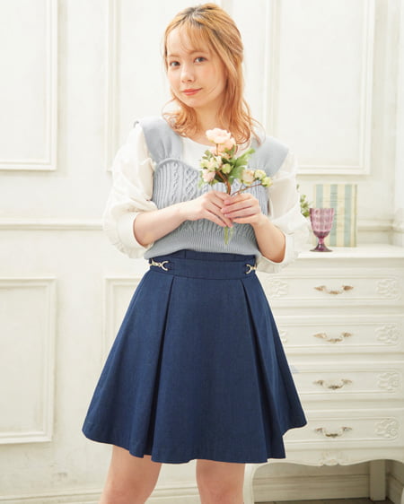 【INGNI STORE限定セット】ビスチェ＋トップス＋ビット付スカート／SET