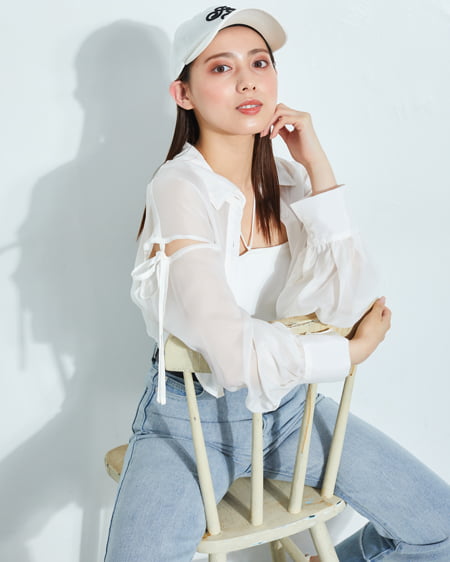 【INGNI STORE限定セット】肩スリットショートシャツ＋リブキャミ／SET