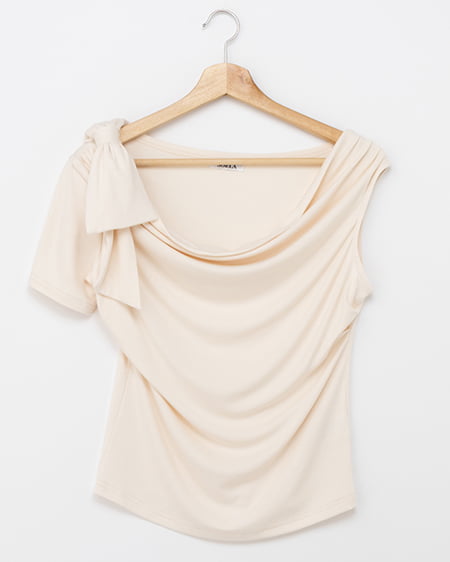 【SOELA】【7／20 24時までの限定価格】ワンショルリボンTシャツ