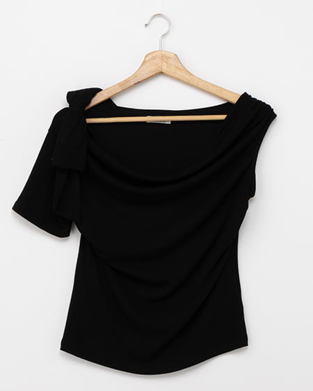 【SOELA】【7／20 24時までの限定価格】ワンショルリボンTシャツ