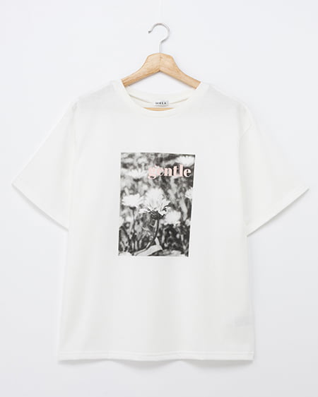 【SOELA】【7／20 24時までの限定価格】フラワーフォトTシャツ