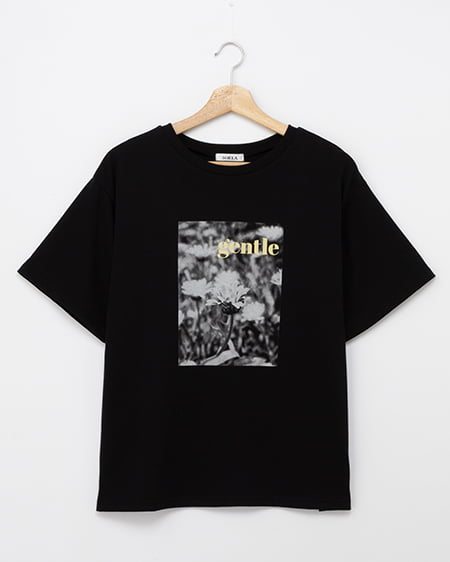 【SOELA】【7／20 24時までの限定価格】フラワーフォトTシャツ