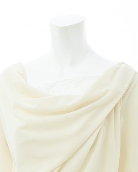 INGNI(イング) レースドッキングベロアロングTシャツ アイボリー