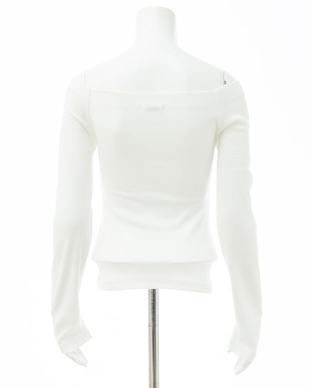 INGNI（イング） カップ付オフショルトップス ｵﾌﾎﾜｲﾄ