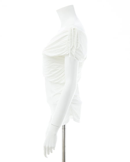 INGNI（イング） ギャザークロスオフショルトップス ｵﾌﾎﾜｲﾄ