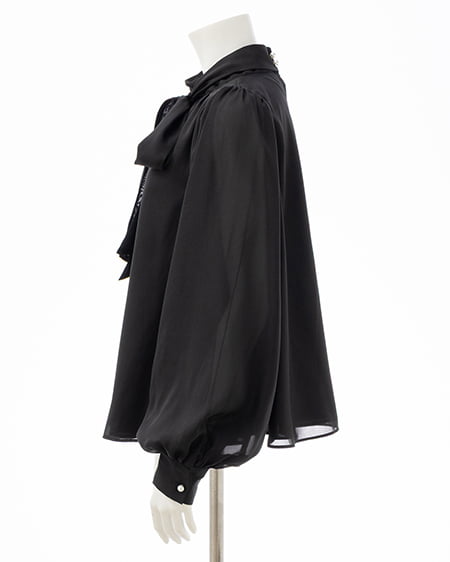 INGNI（イング） ボウタイブラウス ｸﾛ