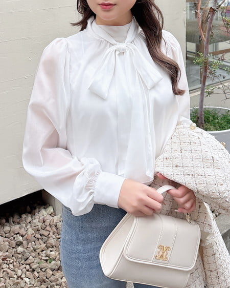 【プレミアムライン INGNI SOELA】ボウタイブラウス