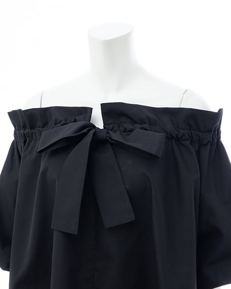 INGNI（イング） 2Wayギャザーオフショルブラウス ｸﾛ