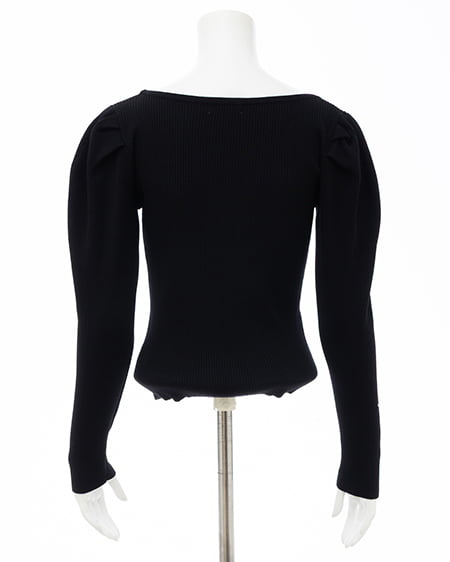 INGNI（イング） プレート付パフスリーブリブニット ｸﾛ