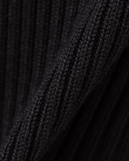 INGNI（イング） プレート付パフスリーブリブニット ｸﾛ