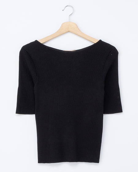 【INGNI SOELA】新作 袖金ボタンボートネック半袖ニット