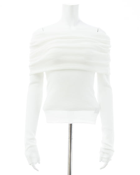 INGNI（イング） シアーオフショルニット ｵﾌﾎﾜｲﾄ