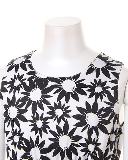 INGNI（イング） オリジナル花柄・リバーシブル／ワンピース ｵﾌﾎﾜｲﾄ