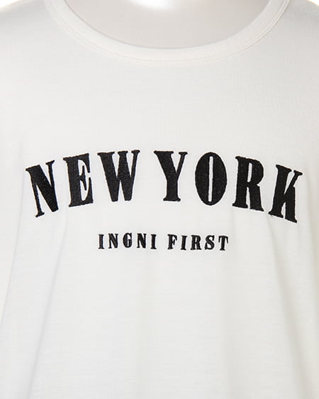 INGNI（イング） ロゴTシャツ＋シャイニープリーツスカート／SET ｵﾌﾎﾜｲﾄ