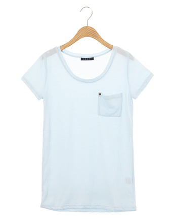 UネックTシャツ