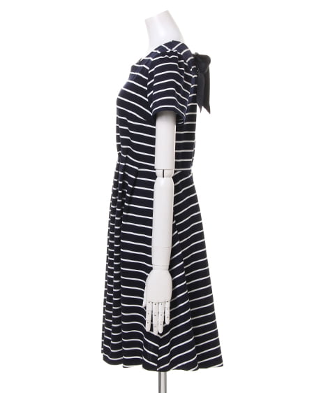 INGNI（イング） ボーダーBACKリボン／ワンピース ｺﾝ/ｵﾌﾎﾜｲﾄ